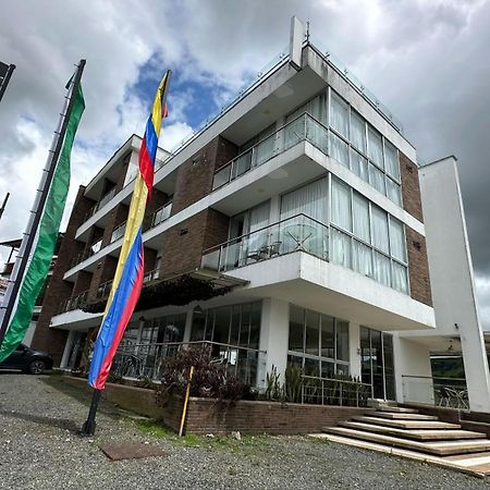 Luxury Hotel Santa Rosa de Cabal Exteriör bild
